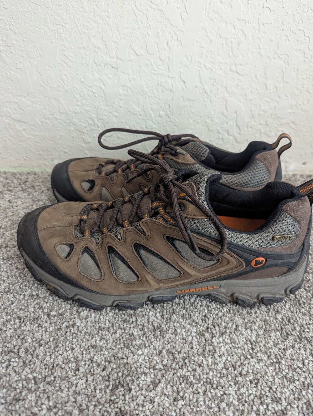 Merrell Men's Bracken Outdoor Trail Sneakers Brown Black Size 11